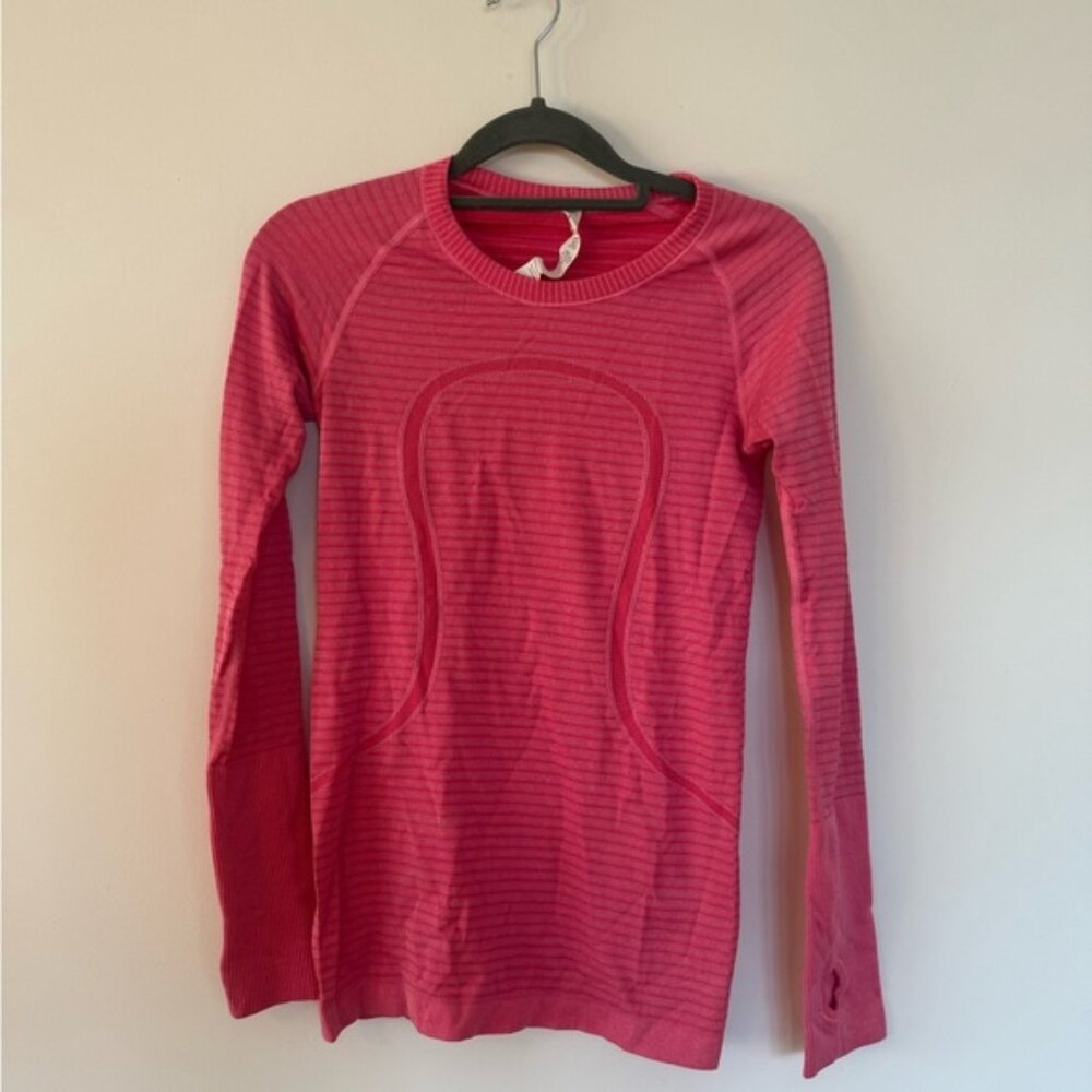 Lululemon Athletica run swiftly tech long sleeve